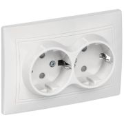 Розетка 2-м СП Кварта РСш12-3-КБ 16А IP20 с заземл. защ. шторки бел. GENERICA ERK21-K01-16-DM
